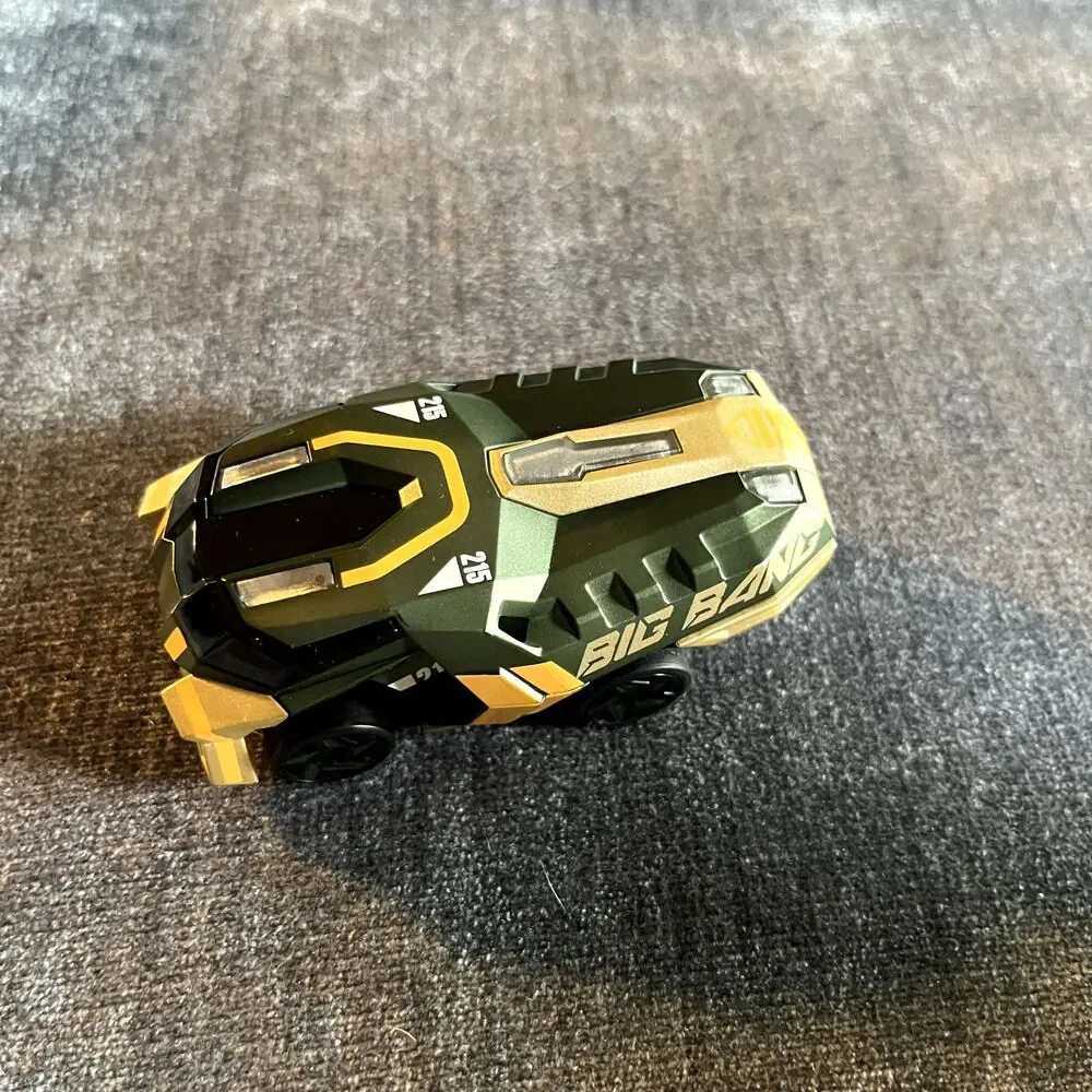 Anki Overdrive Lot of 4 Race Cars With Charging Base  *Untested with app*